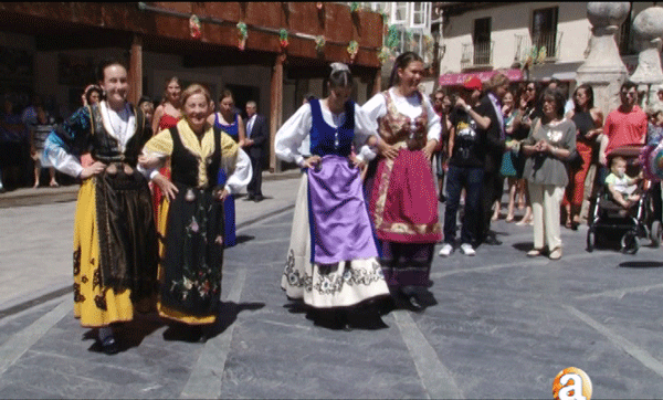 Agrupaciones ribereñas bailes regionales