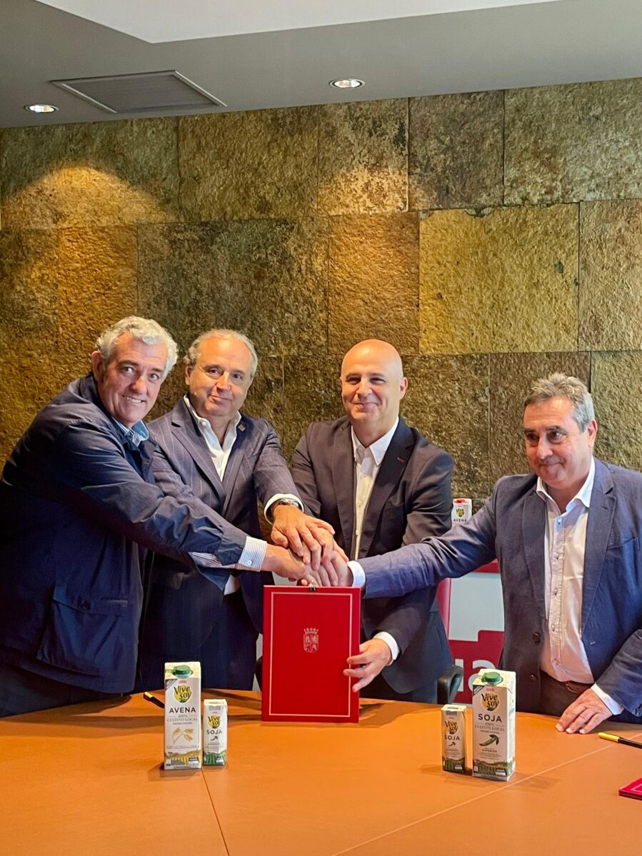 Firma convenio colaboración ITCYL - Pascual